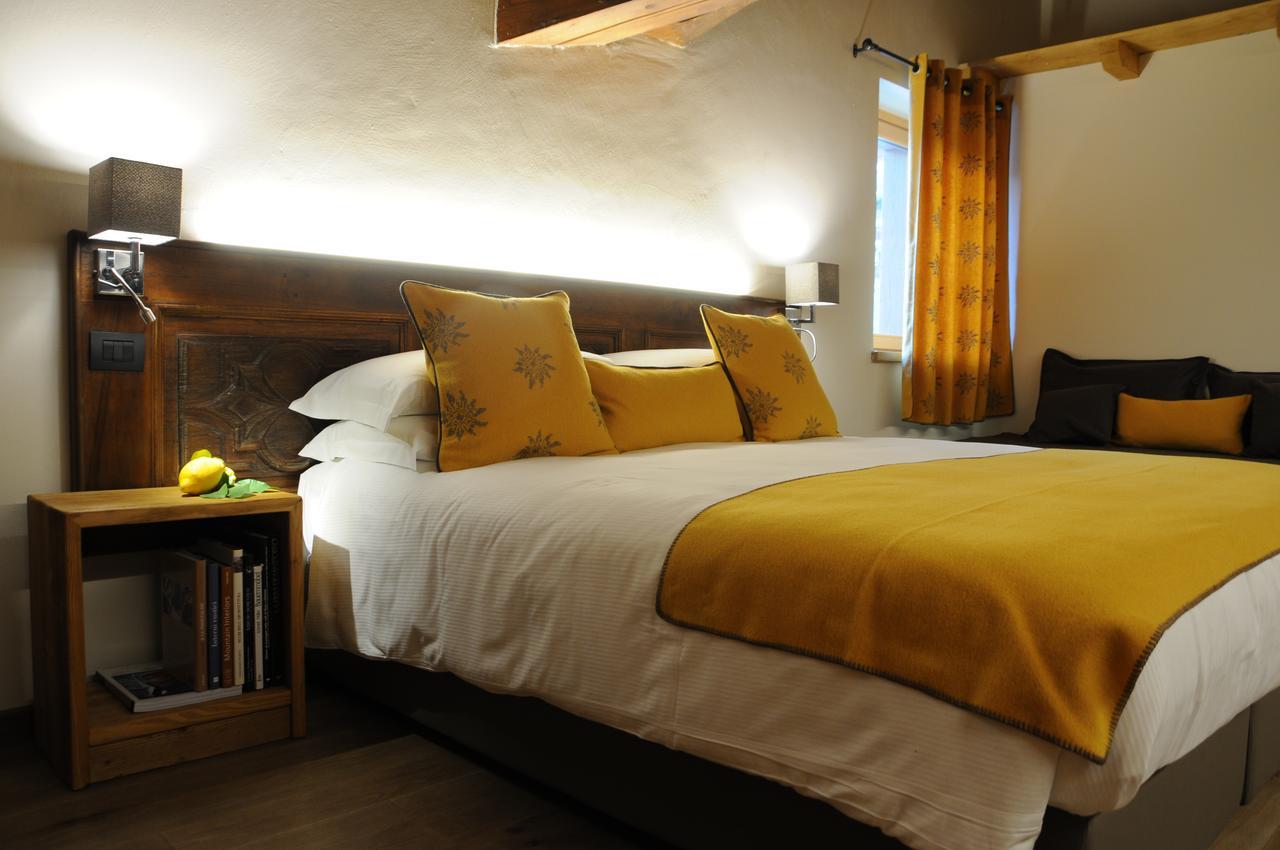 L'Abri Des Amis Hotel Courmayeur Ngoại thất bức ảnh