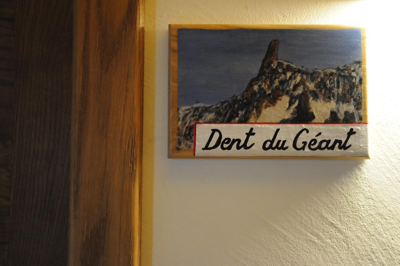 L'Abri Des Amis Hotel Courmayeur Ngoại thất bức ảnh
