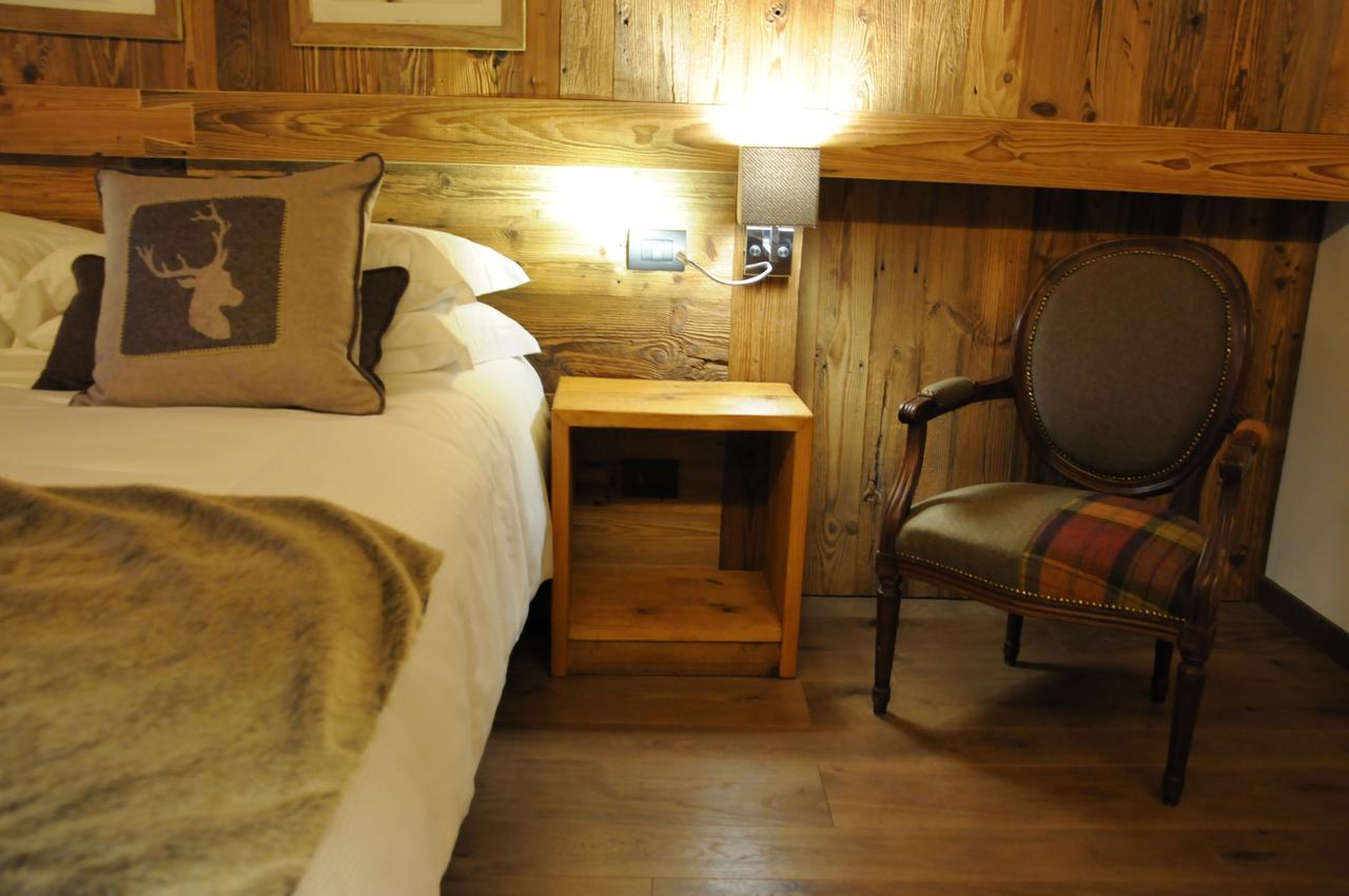 L'Abri Des Amis Hotel Courmayeur Ngoại thất bức ảnh